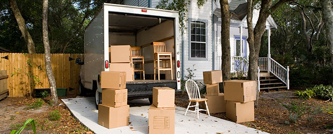 morton-lemkau--(Moving-van-with-boxes)